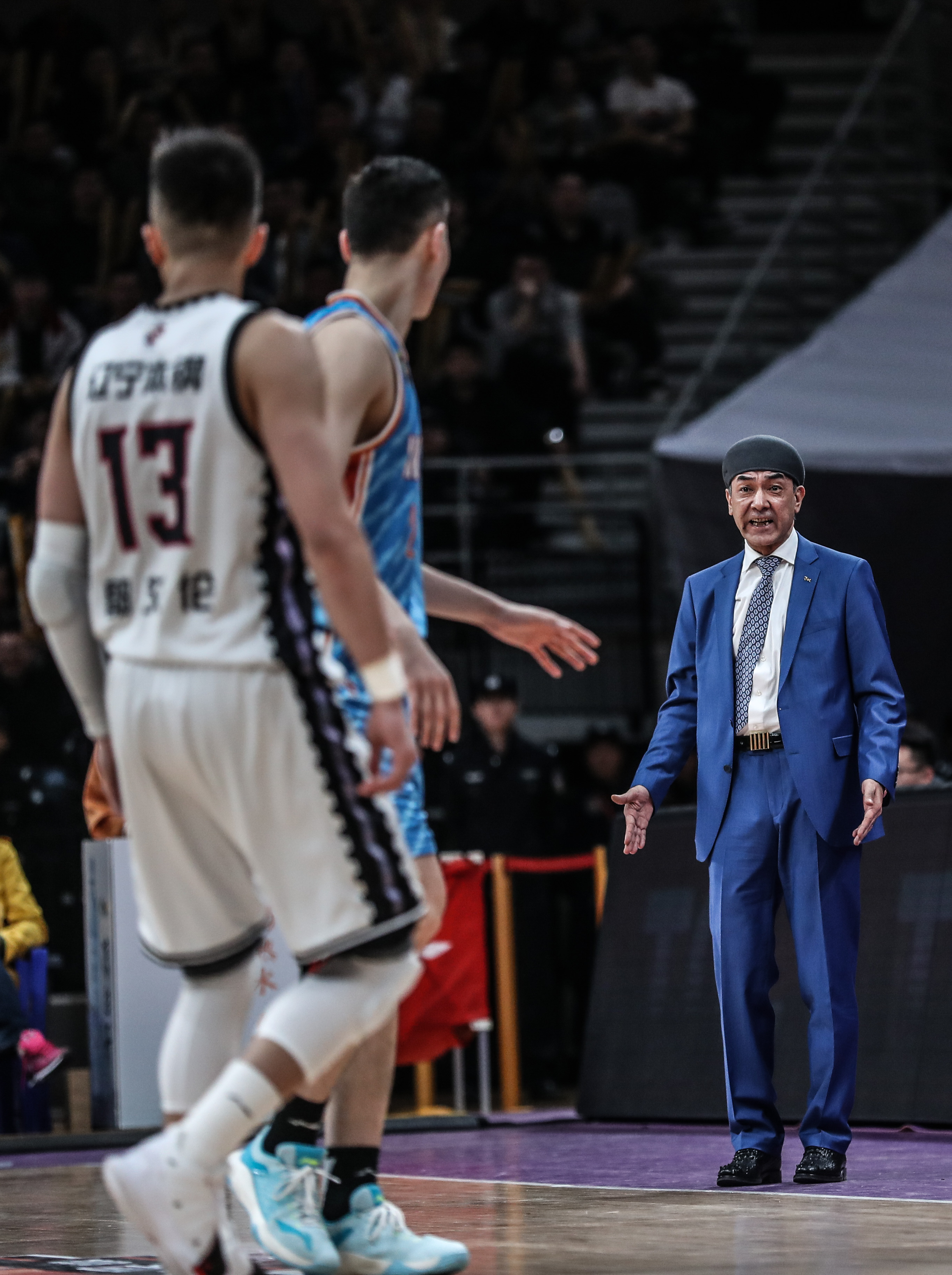 爱游戏中国体育-欧篮联倒计时，新疆广汇今夜止住颓势，细节引发关注，球迷炸锅，赛程密集仍需轮换的简单介绍